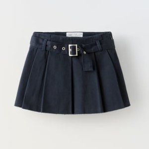 Zara BOX PLEAT BUCKLED SKIRT